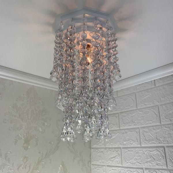 Imagem de Lustre de Cristal Acrílico Alto Brilho - Design Moderno