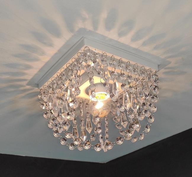 Lustre de cristal em acrílico - Moderno e versátil - Lustres Sh Design Imagem de Lustre de cristal em acrílico - Moderno e versátil