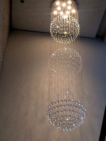 Imagem de Lustre de Cristal Legitimo Globo Triplo 60cm Pé Direito Duplo Vão de Escada Sala Alta G360 Com Lampadas Led