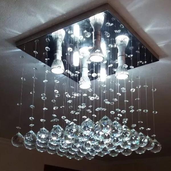 Imagem de Lustre de Cristal Para Escritório Com 25cm Altura e Base de Inox Espelhada 30x30cm