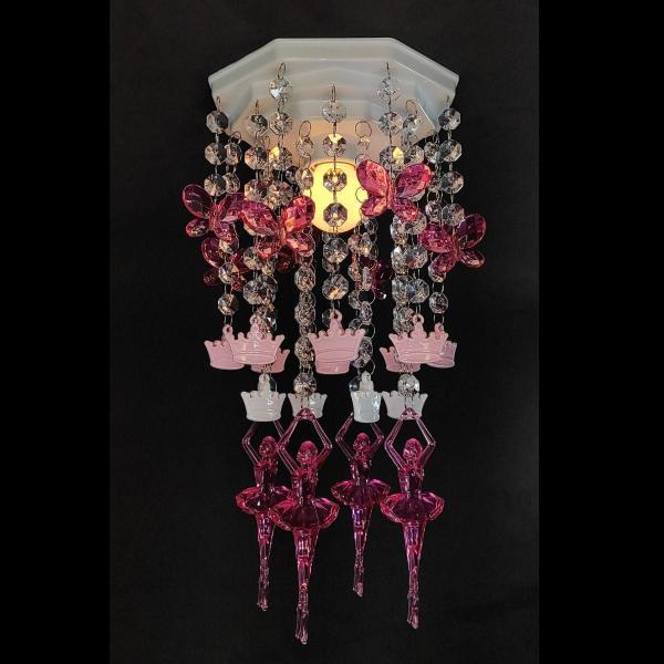 Lustre Infantil Menina de Cristal Acrílico Branco-Rosa - Lustres Sh Design Imagem de Lustre Infantil Menina de Cristal Acrílico Branco-Rosa