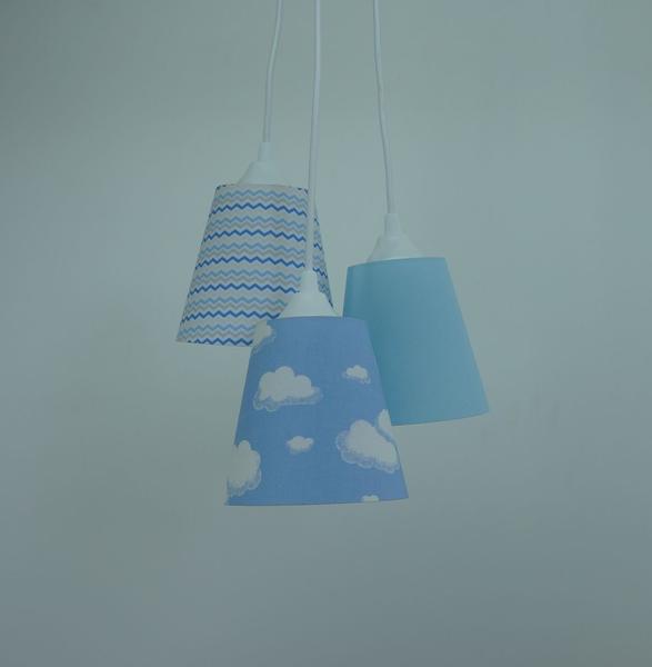 Imagem de Lustre Pendente Infantil Nuvens e Zig Zag Azul e Branco