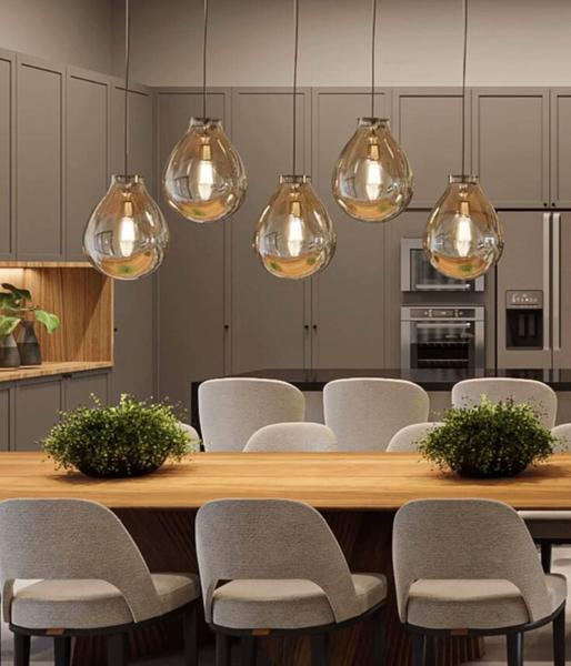 Lustre Pendente Luminária Caju Âmbar Cristal Champanhe Vidro Decoração Casa Moderna Para Sala Estar Mesa Jantar Cozinha Bivolt 110V 220V - Sindora Imagem de Lustre Pendente Luminária Caju Âmbar Cristal Champanhe Vidro Decoração Casa Moderna Para Sala Estar Mesa Jantar Cozinha Bivolt 110V 220V