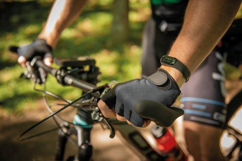 Luva para ciclismo bicolor tamanho p tramontina Imagem de Luva para ciclismo bicolor tamanho p tramontina