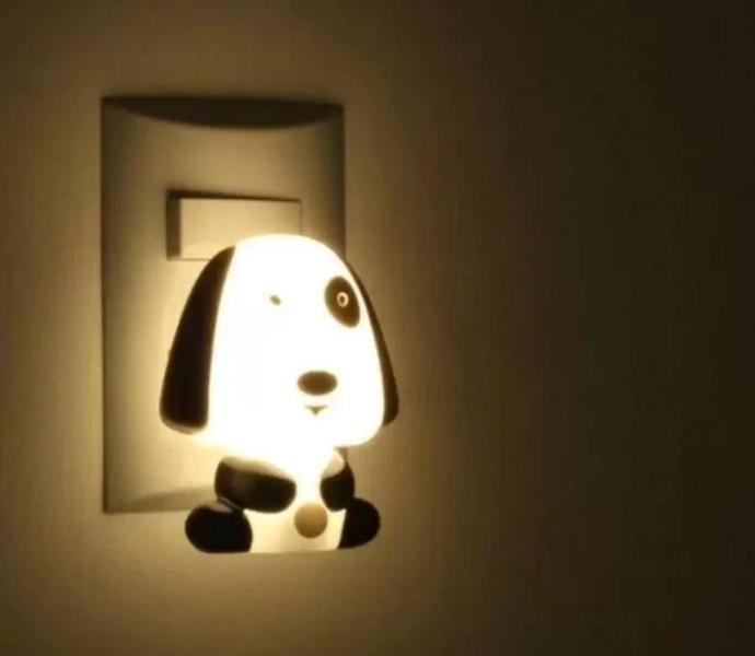 Imagem de Luz Noturna LED Kids Cachorrinho 0,4W Bivolt 4.000K botão acionamento liga/desliga  LN30020 Empalux