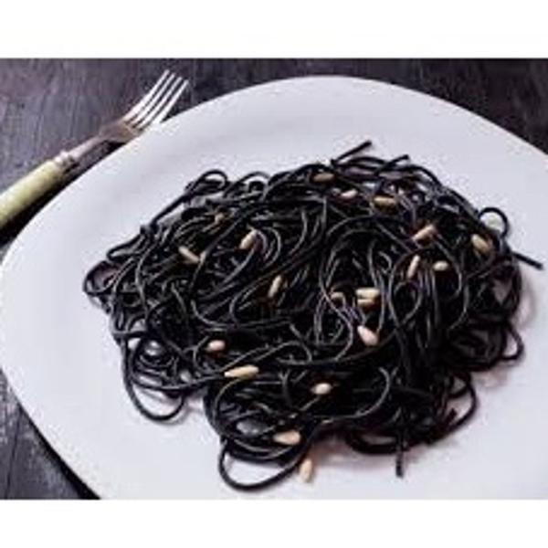 Macarrão Spaghetti Nero Di Sepia La Molisana 500g Imagem de Macarrão Spaghetti Nero Di Sepia La Molisana 500g