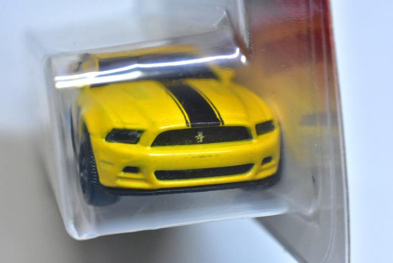 Imagem de Majorette street cars - ford mustang boss