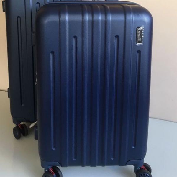 Imagem de Mala média capacidade 23kg para viagem