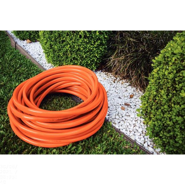 Imagem de Mangueira Multi 1/2" Tramontina Laranja em PVC 3 Camadas 10 m com Engates Rápidos e Esguicho