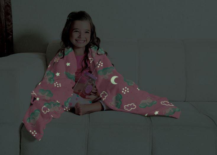 Imagem de Manta Fleece Dupla Face Glow Kids - Brilha no escuro Rosa