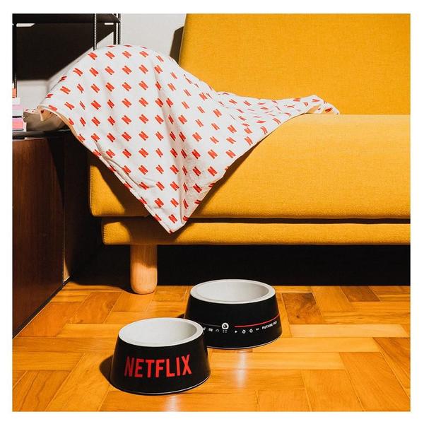 Imagem de Manta Future Pet Netflix Branca - Tam. Único