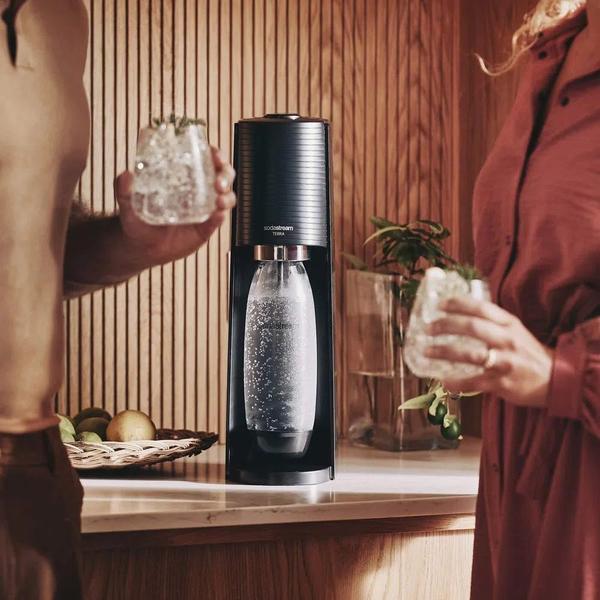 Imagem de Máquina de água sodastream com gás terra preto co2 425g 4088930205/4112289980-08/22