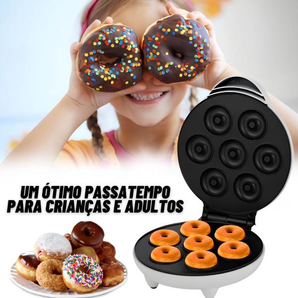 Imagem de Máquina de Fazer Donuts Antiaderente para 7 Rosquinhas  Prática e Eficiente, 110V