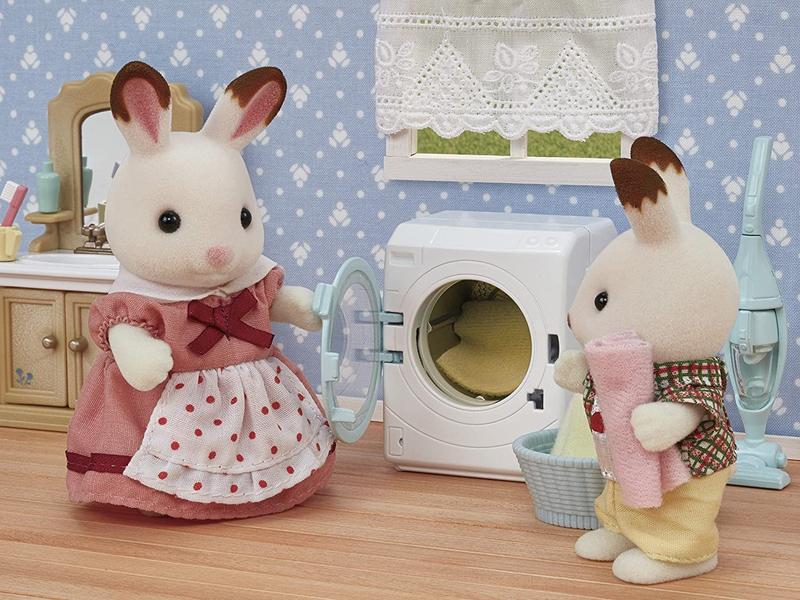 Máquina de Lavar Roupa e Aspirador de Pó Sylvanian Families Epoch Imagem de Máquina de Lavar Roupa e Aspirador de Pó Sylvanian Families Epoch