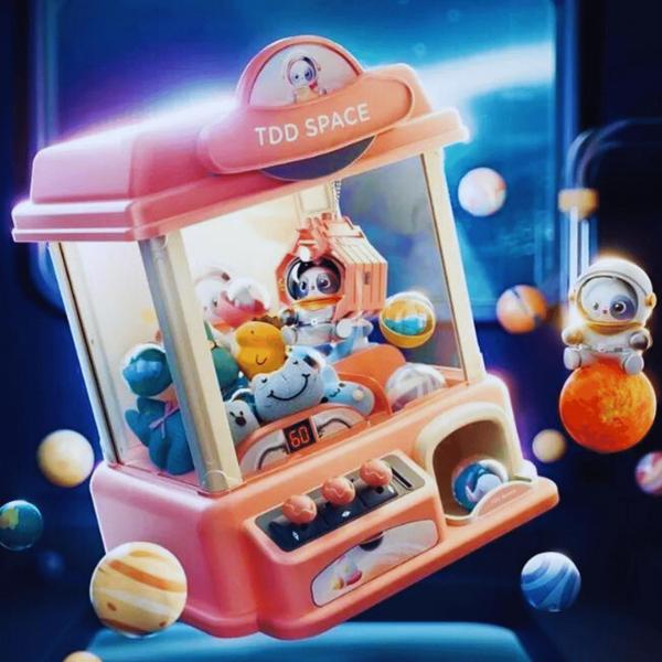 Imagem de Máquina de Pegar Bichinhos de Pelúcia (Space Doll Machine)