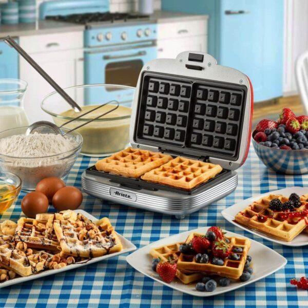 Máquina De Waffle Retrô 1973 Party Time 700W - Ariete Imagem de Máquina De Waffle Retrô 1973 Party Time 700W