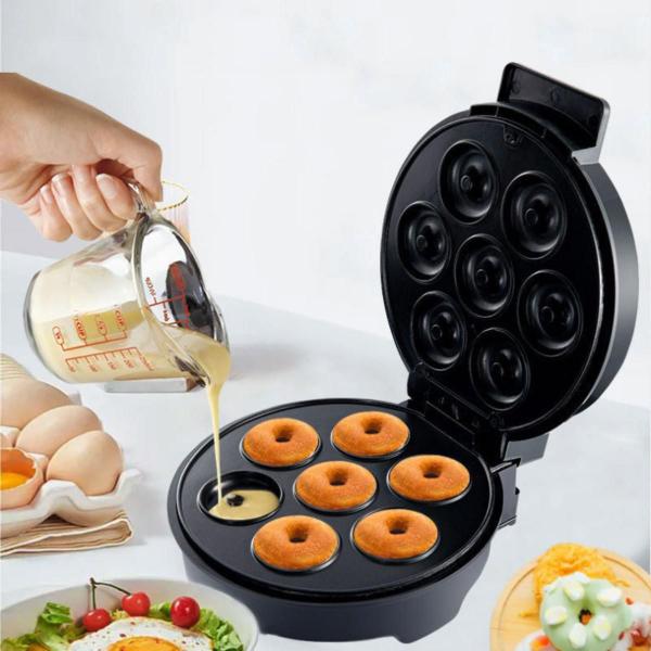 Imagem de Máquina Portátil Mini Donuts Antiaderente- Faz 7 Rosquinhas 110v