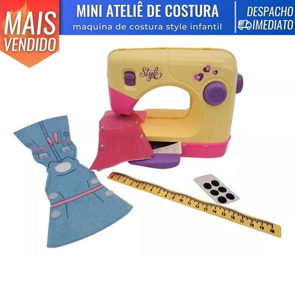 Imagem de Maquininha Costura Brinquedo Atelie Infantil Style C/ Roupinhas tiras autocolantes