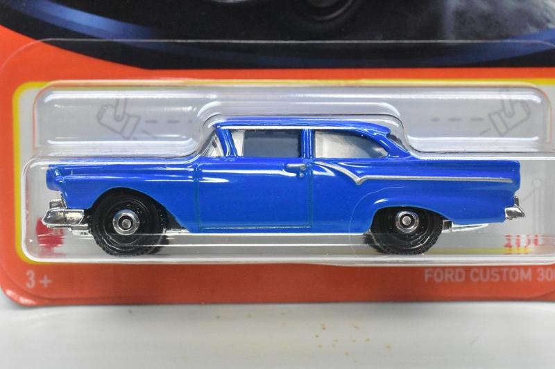 Imagem de Matchbox basico (2024) - ford custom 300 - 41/100