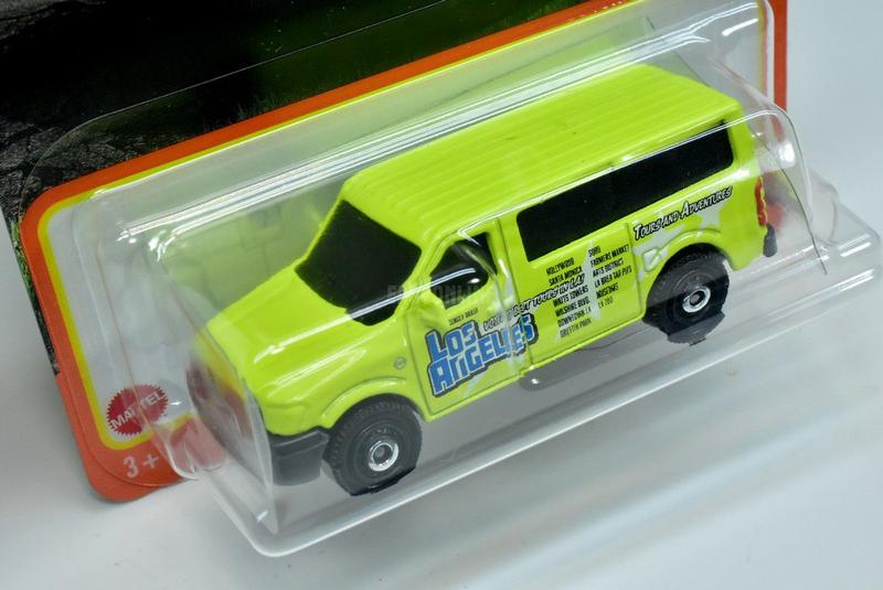 Imagem de Matchbox basico - nissan nv van - 63/100 - hvl72