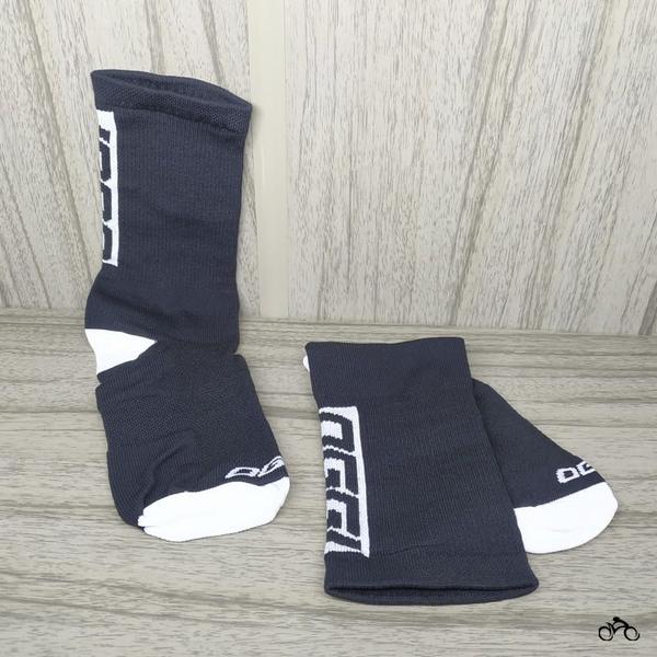 Meia Ciclismo Oggi Mtb Speed Bicicleta Corrida Imagem de Meia Ciclismo Oggi Mtb Speed Bicicleta Corrida