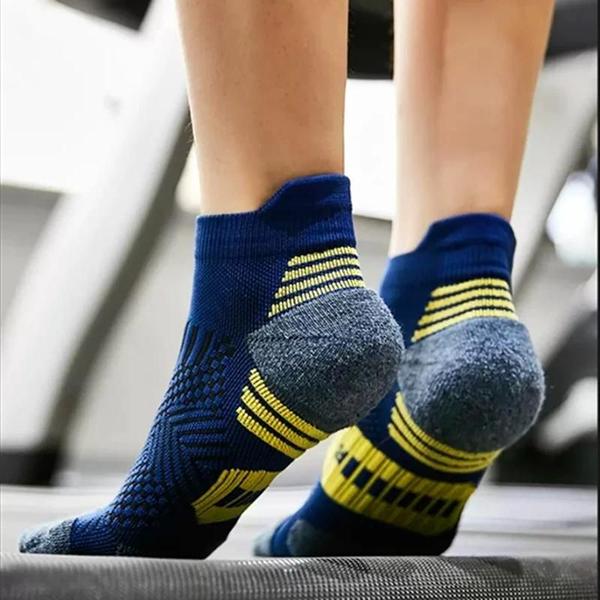 Meias Esportivas Masculinas de Secagem Rápida - 3 Pares para Corrida, Fitness e Escalada Imagem de Meias Esportivas Masculinas de Secagem Rápida - 3 Pares para Corrida, Fitness e Escalada