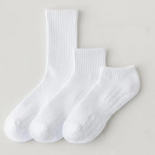 Meias Esportivas Masculinas - Respiráveis, Absorventes e Confortáveis (Baixa, Média e Alta) Imagem de Meias Esportivas Masculinas - Respiráveis, Absorventes e Confortáveis (Baixa, Média e Alta)