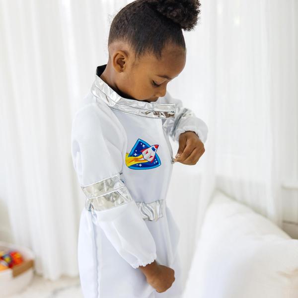 Melissa & Doug Astronaut Role Play Set - Melissa & Doug Imagem de Melissa & Doug Astronaut Role Play Set