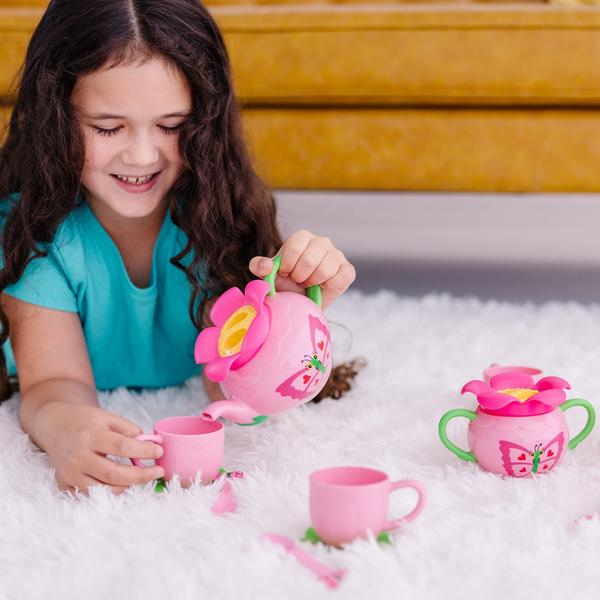 Melissa & Doug Bella Butterfly Pretend Play Tea Set (Pretend Play, Material seguro para alimentos, construção sem BPA, construção durável, embalagem sem frustração) - Melissa & Doug Imagem de Melissa & Doug Bella Butterfly Pretend Play Tea Set (Pretend Play, Material seguro para alimentos, construção sem BPA, construção durável, embalagem sem frustração)