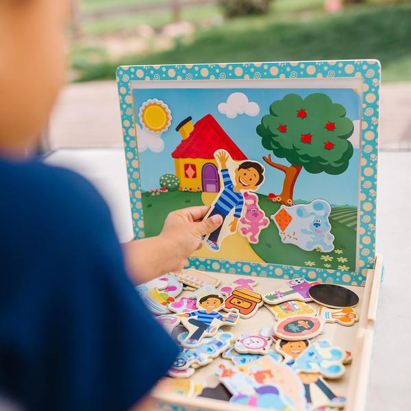 Imagem de Melissa &amp Doug Blue's Clues &amp You! Jogo de imagem magnética de madeira (48 peças)