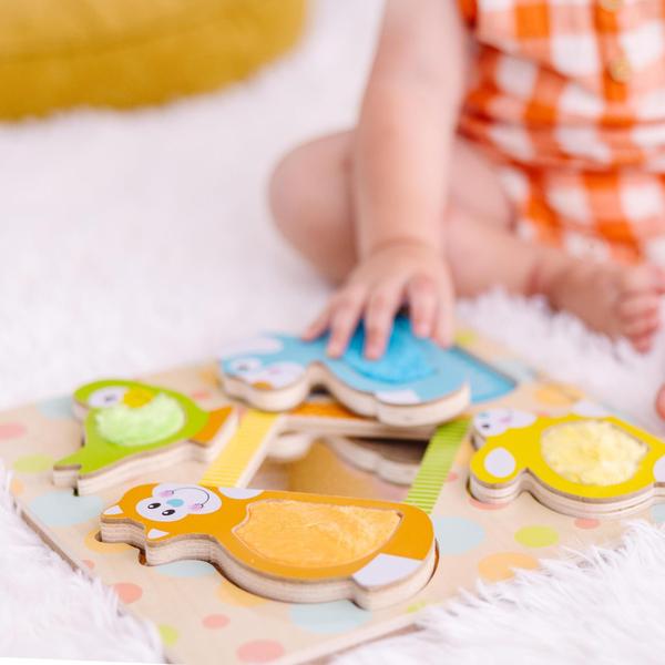 Imagem de Melissa &amp Doug FIRST PLAY Touch &amp Feel Puzzle  Peek-a-Boo Pets