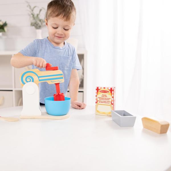 Melissa & Doug Wooden Make-a-Cake Mixer Set (11 pcs) - Play Food and Kitchen Accessories - Melissa & Doug Imagem de Melissa & Doug Wooden Make-a-Cake Mixer Set (11 pcs) - Play Food and Kitchen Accessories