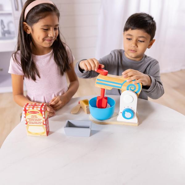 Melissa & Doug Wooden Make-a-Cake Mixer Set (11 pcs) - Play Food and Kitchen Accessories - Melissa & Doug Imagem de Melissa & Doug Wooden Make-a-Cake Mixer Set (11 pcs) - Play Food and Kitchen Accessories