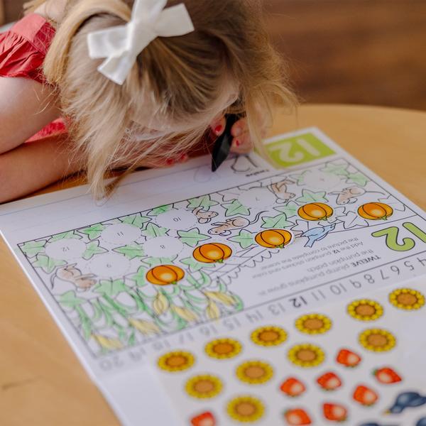 Imagem de Melissa & Doug Numbers Coloring and Sticker Activity Pad