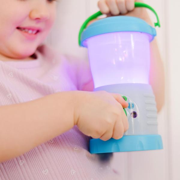 Melissa & Doug Vamos Explorar Light & Sound Camping Lantern Play Set Imagem de Melissa & Doug Vamos Explorar Light & Sound Camping Lantern Play Set