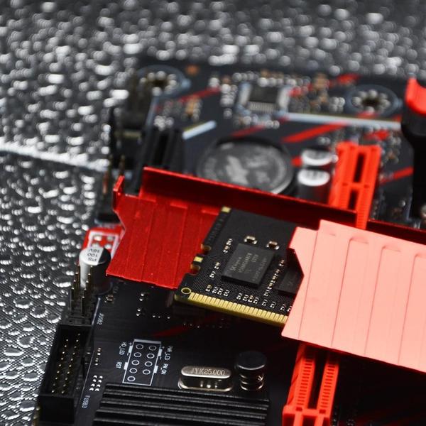 Imagem de Memória RAM DDR4 para Desktop - 8GB, 16GB, 2133MHz, 2666MHz, 3200MHz (com Dissipador)