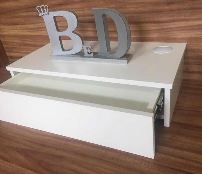 Imagem de Mesa de Cabeceira Prateleira para computador branco 60x15x30