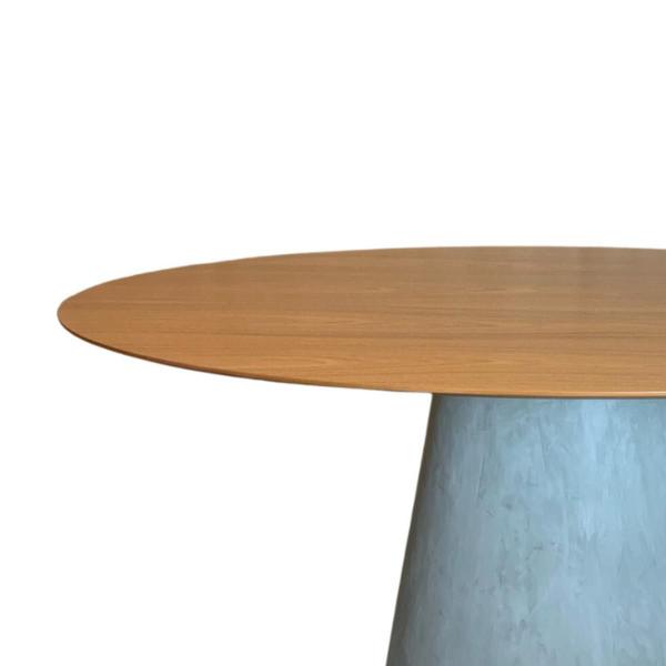 Imagem de Mesa De Jantar Cone Oval 120x80 Cm Base Cimento Queimado Tampo Freijó