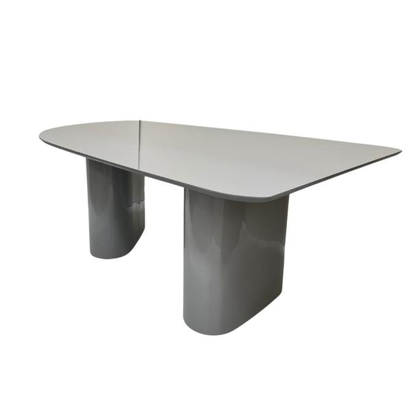 Imagem de Mesa de Jantar Orgânica Stella 160x90cm Base Cinza Tampo Cinza