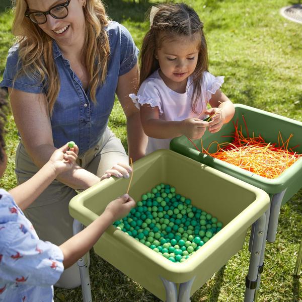 Imagem de Mesa de jogos ECR4Kids com 2 estações ajustável em areia e água