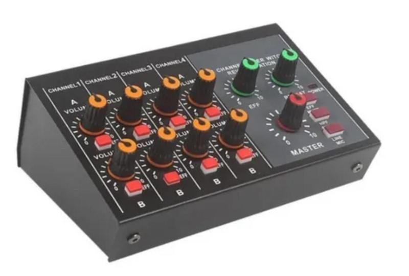 Imagem de Mesa De Som Mixer 8 Canais 4 Canais Stéreo Delay + Fonte