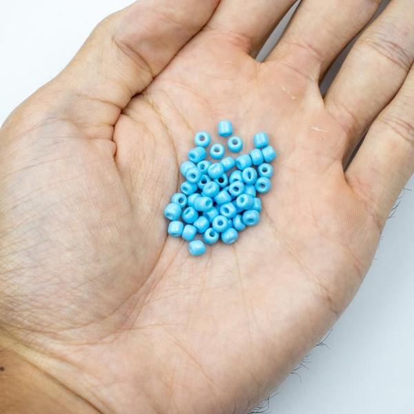 Miçanga Vidro Azul Claro 3,6Mm 100G Guia Umbanda Candomblé - Lua Mística - 100% Original - Loja Oficial Imagem de Miçanga Vidro Azul Claro 3,6Mm 100G Guia Umbanda Candomblé