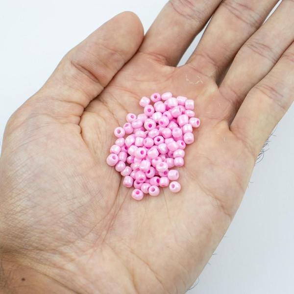 Miçanga Vidro Rosa 3,6Mm 100G Para Guia Umbanda Candomblé - Lua Mística - 100% Original - Loja Oficial Imagem de Miçanga Vidro Rosa 3,6Mm 100G Para Guia Umbanda Candomblé