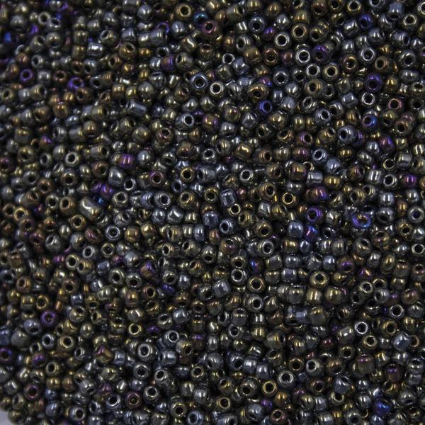 Miçanguinha Leitosa Irisada 1.9mm (12/0) Em Vidro Com 450G - LADEIRA BIJUTERIAS Imagem de Miçanguinha Leitosa Irisada 1.9mm (12/0) Em Vidro Com 450G