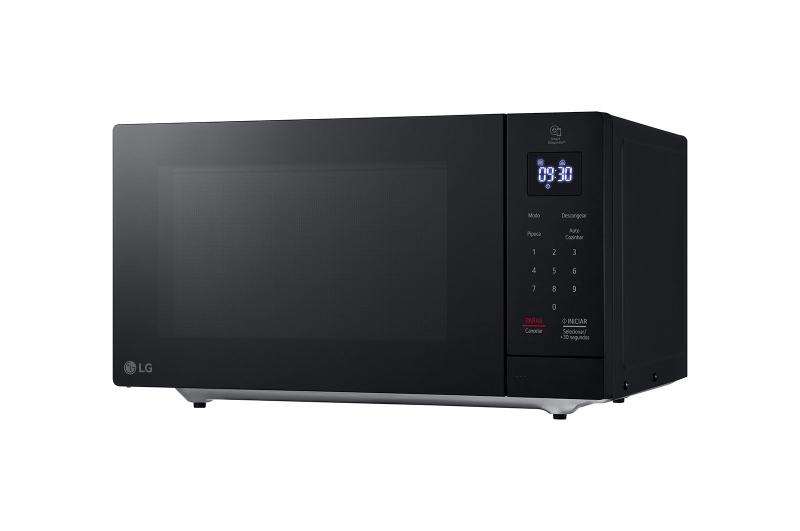 Imagem de Micro-ondas LG Grill NeoChef 30 litros 127V Preto Limpa Fácil MG3035DS