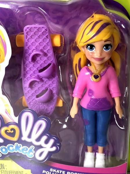 Imagem de Mini Boneca Colecionável Menina Loira Polly Pocket Skatista Moderna - Com Acessório Skate - Mattel