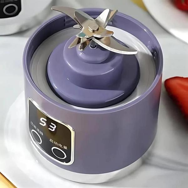 Mini Liquidificador Copo Mixer Elêtrico Batedor Juice Frutas - GARRAFA E MINI LIQUIDIFICADOR Imagem de Mini Liquidificador Copo Mixer Elêtrico Batedor Juice Frutas