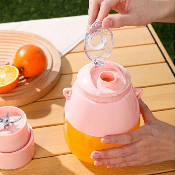 Mini liquidificador Elétrico Portátil Duas Funções 380ml - Vencedor Imagem de Mini liquidificador Elétrico Portátil Duas Funções 380ml - Vencedor