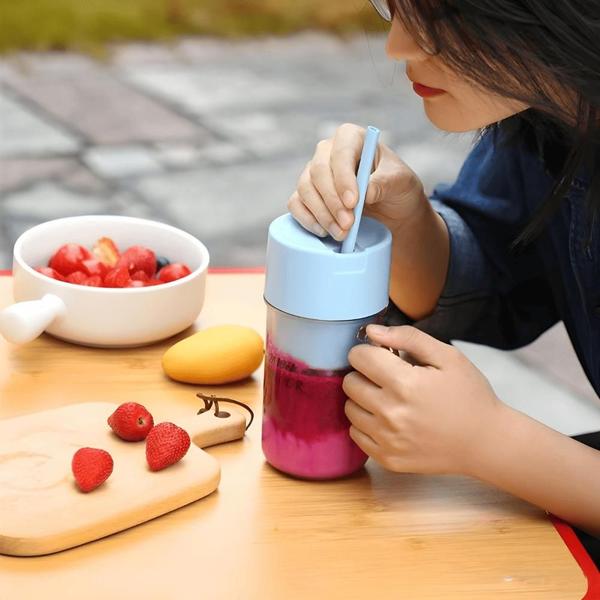 Mini Liquidificador Portátil 500ml - Nibus Imagem de Mini Liquidificador Portátil 500ml