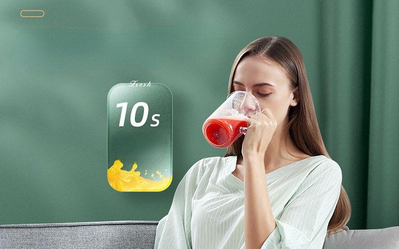 Mini Liquidificador Portátil Copo Mixer 300ml Recarregável Para Shakes - COPO LIQUIDIFICADOR Imagem de Mini Liquidificador Portátil Copo Mixer 300ml Recarregável Para Shakes